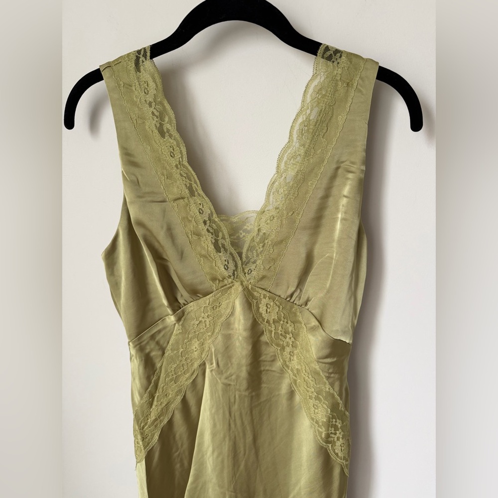 Olive Green lace trim Sleeveless maxi slip Dress - Picture 2 of 5